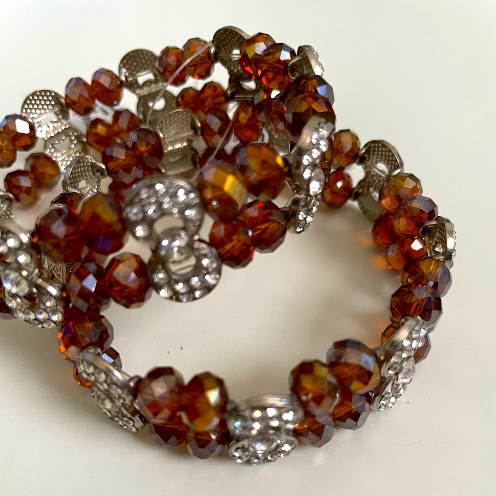 Set/2 Stetchy Bling Bracelets, Faceted Brown Beads Reflect Light, Faux Diamonds